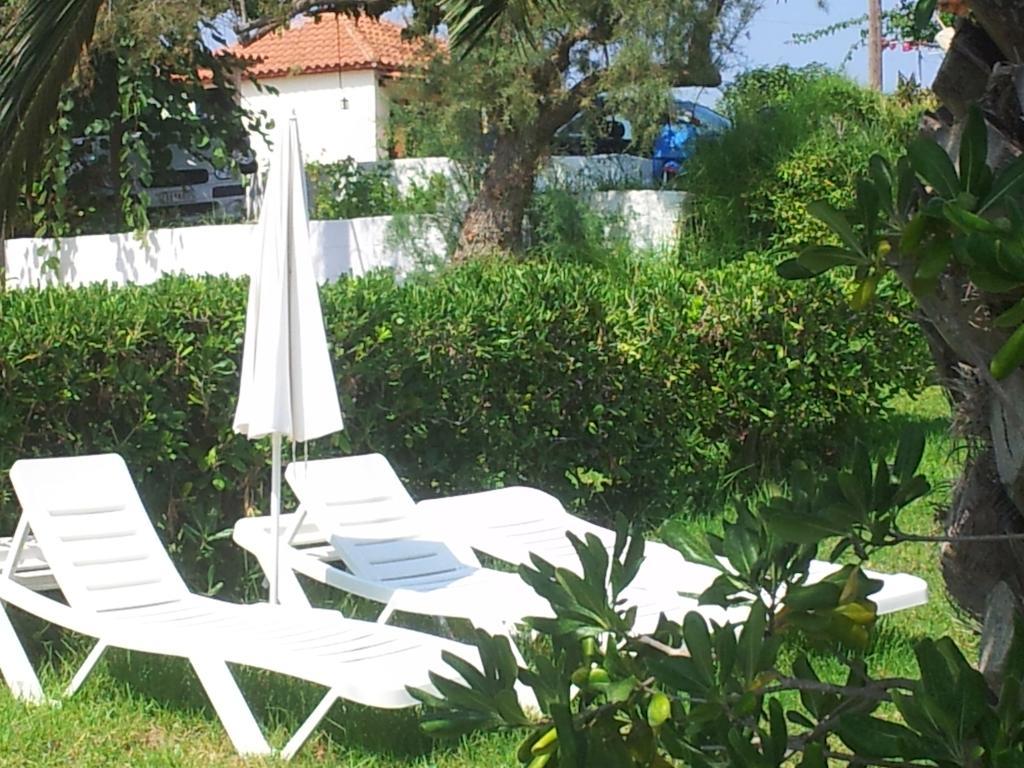 Beach Bungalows Kypseli Exterior photo